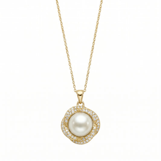 Gold-Plated Pearl Circle Pendant Necklace